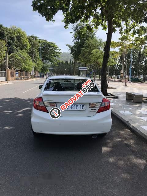 Cần bán xe Honda Civic 2.0AT sản xuất 2014, màu trắng-4