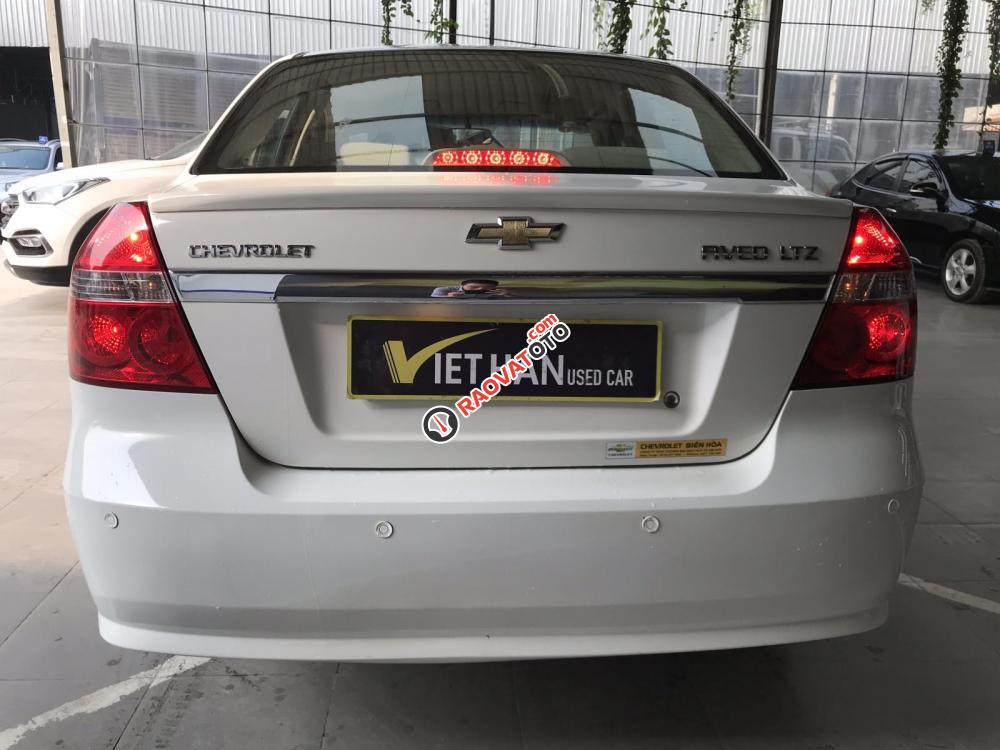 Bán Chevrolet Aveo LTZ 1.5AT màu trắng, số tự động, sản xuất T12/2014, biển tỉnh, 1 chủ, đi đúng 32000km-1