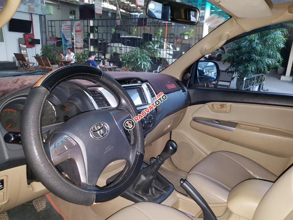 Bán Hilux 2 cầu máy dầu, số sàn, đời 2014, xe nhập thái lan, giá liên hệ-2