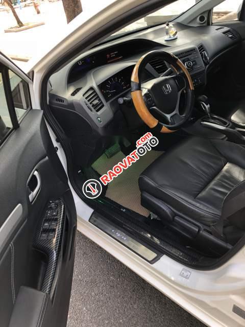 Cần bán xe Honda Civic 2.0AT sản xuất 2014, màu trắng-2