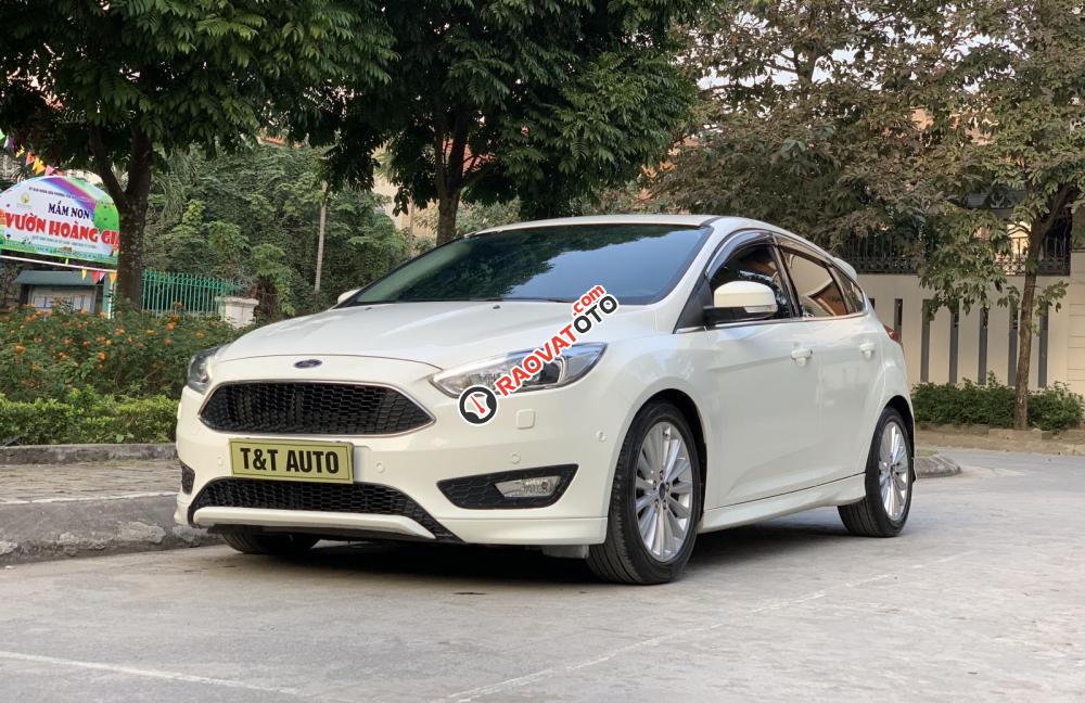 Bán Ford Focus 1.5 Ecoboost sản xuất năm 2016, màu trắng-1