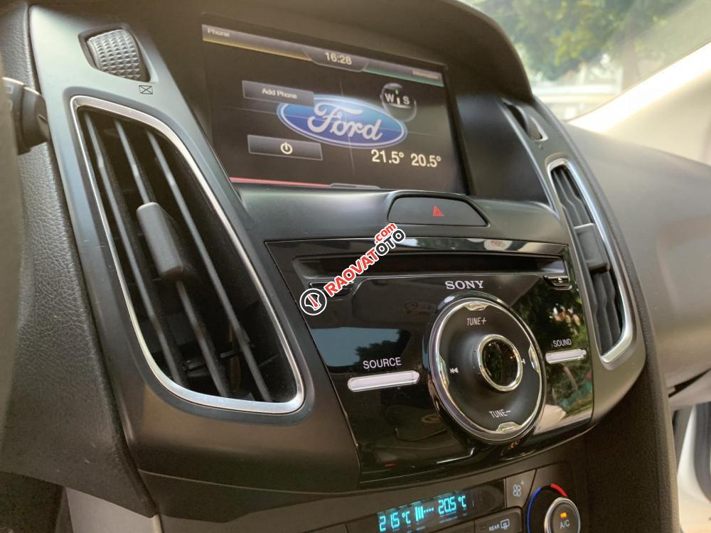 Bán Ford Focus 1.5 Ecoboost sản xuất năm 2016, màu trắng-10