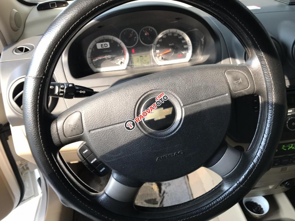 Bán Chevrolet Aveo LTZ 1.5AT màu trắng, số tự động, sản xuất T12/2014, biển tỉnh, 1 chủ, đi đúng 32000km-2