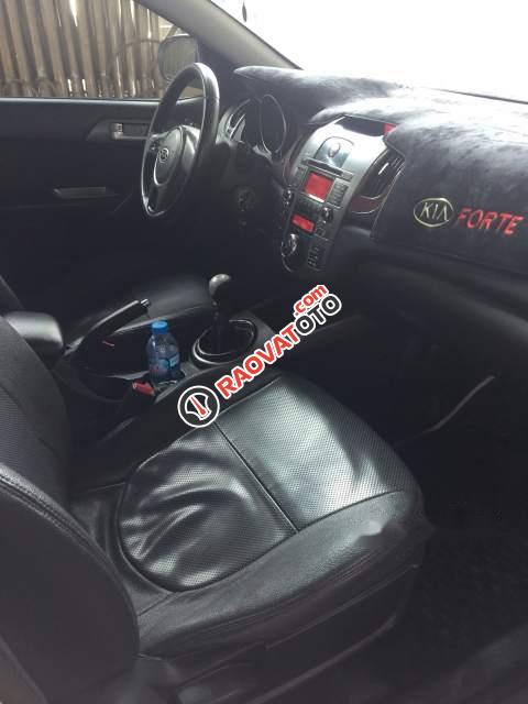 Cần bán xe Kia Cerato MT đời 2009, màu bạc, nhập khẩu xe gia đình, giá tốt-1