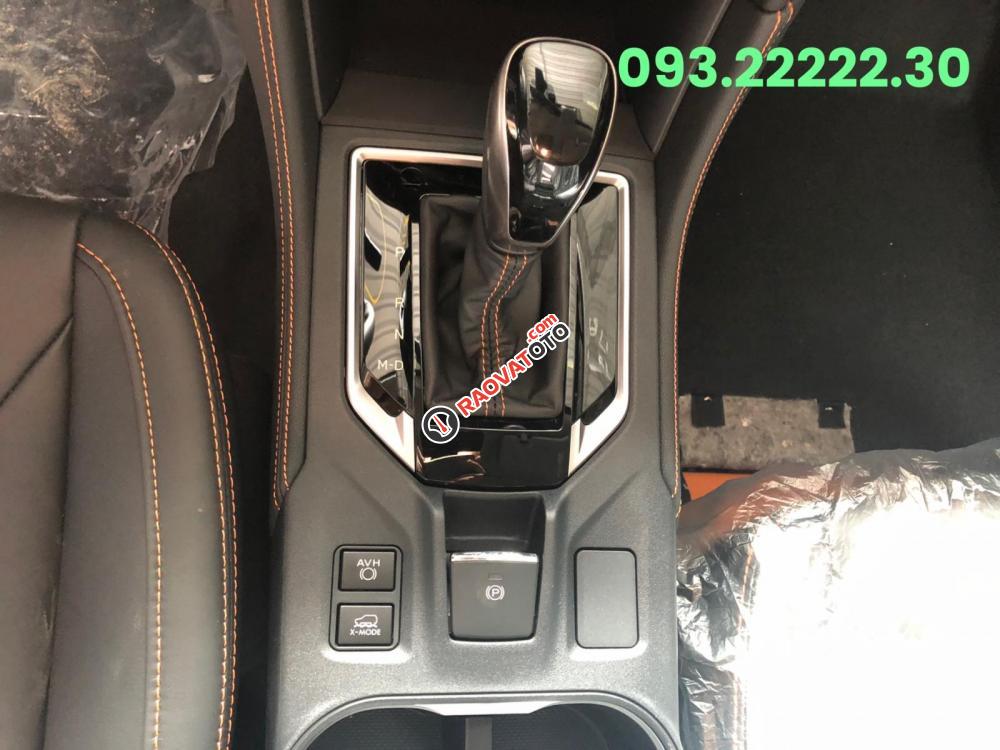 Bán Subaru XV model 2019 Eyesight bạc xe giao ngay, KM lên đến 185tr gọi 093.22222.30 Ms. Loan-1