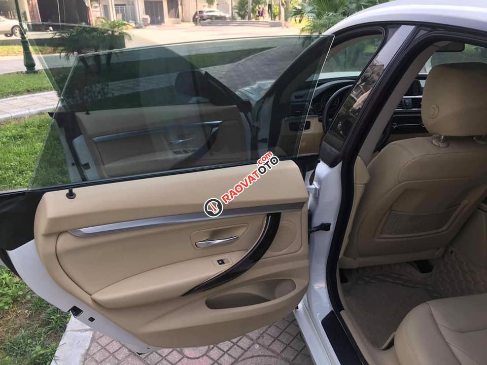 Bán xe BMW 3 Series 320i GT sản xuất năm 2014, màu đen-1