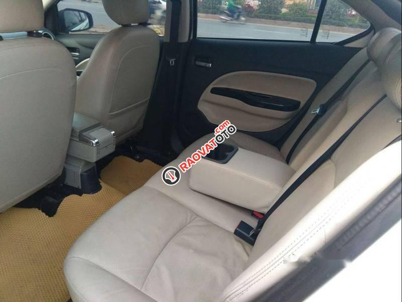 Bán Mitsubishi Attrage CVT năm 2017, màu trắng, nhập khẩu số tự động-4