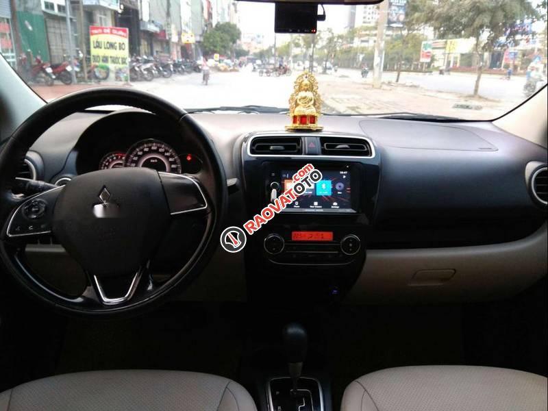 Bán Mitsubishi Attrage CVT năm 2017, màu trắng, nhập khẩu số tự động-2