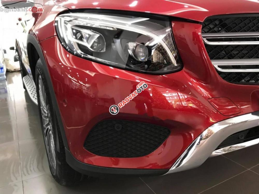 Bán Mercedes GLC 250 2019, màu đỏ, hoàn toàn mới-3