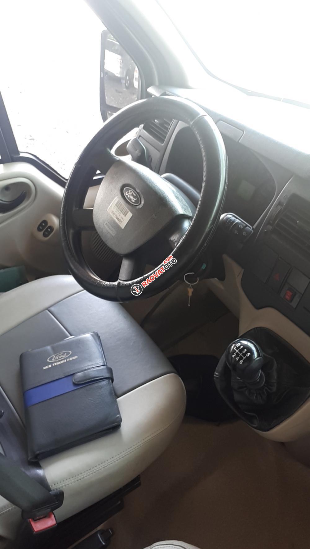 Bán xe Ford Transit Lx năm 2014, màu bạc-2