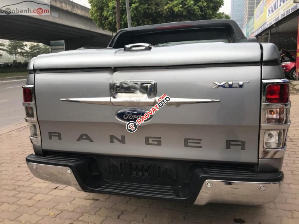 Cần bán xe Ford Ranger XLT 2.2L 4x4 MT đời 2017, màu bạc, xe nhập chính chủ-6