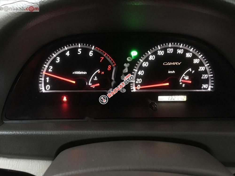 Bán Toyota Camry 3.0V sản xuất năm 2005, màu đen-6