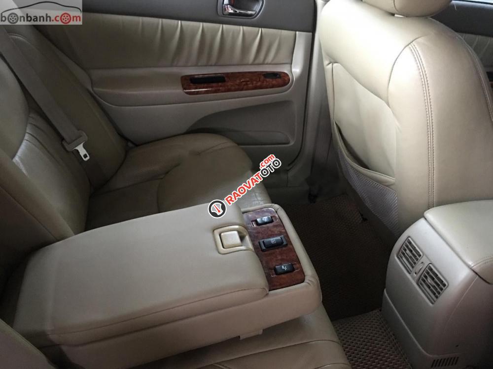 Bán Toyota Camry 3.0V sản xuất năm 2005, màu đen-8