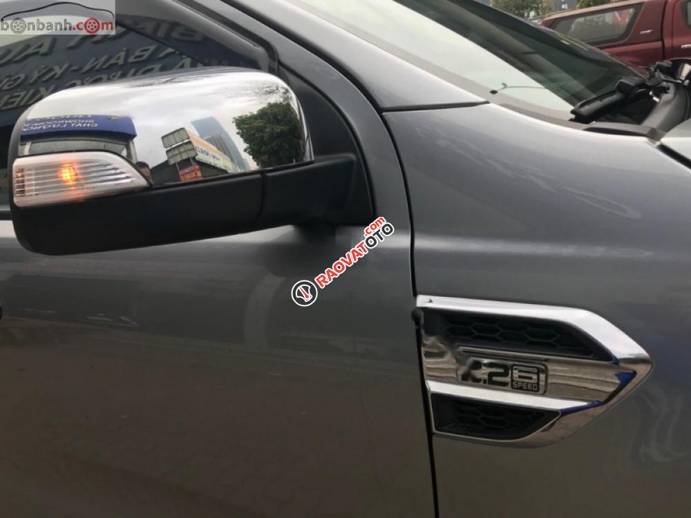 Cần bán xe Ford Ranger XLT 2.2L 4x4 MT đời 2017, màu bạc, xe nhập chính chủ-5