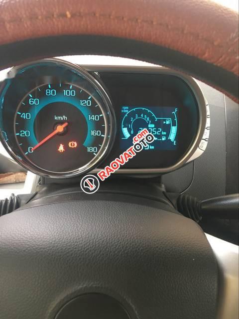 Bán xe Chevrolet Spark LS sản xuất 2017, màu trắng-3