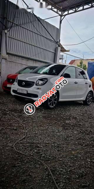 Bán Smart Forfour năm 2016, màu trắng, xe nhập giá cạnh tranh-2