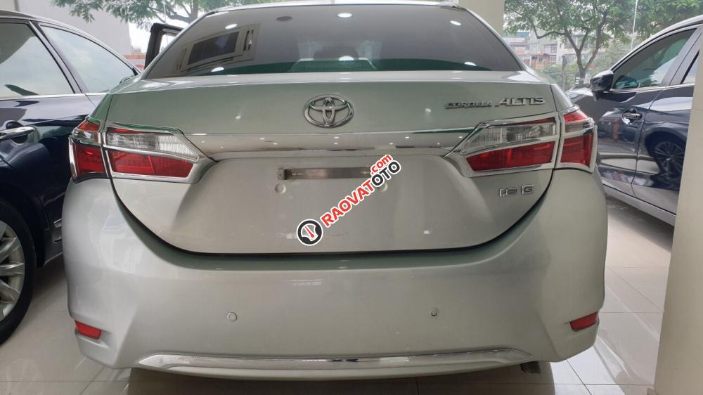 Cần bán lại xe Toyota Corolla altis 1.8G sản xuất 2014, màu bạc xe gia đình giá cạnh tranh-6