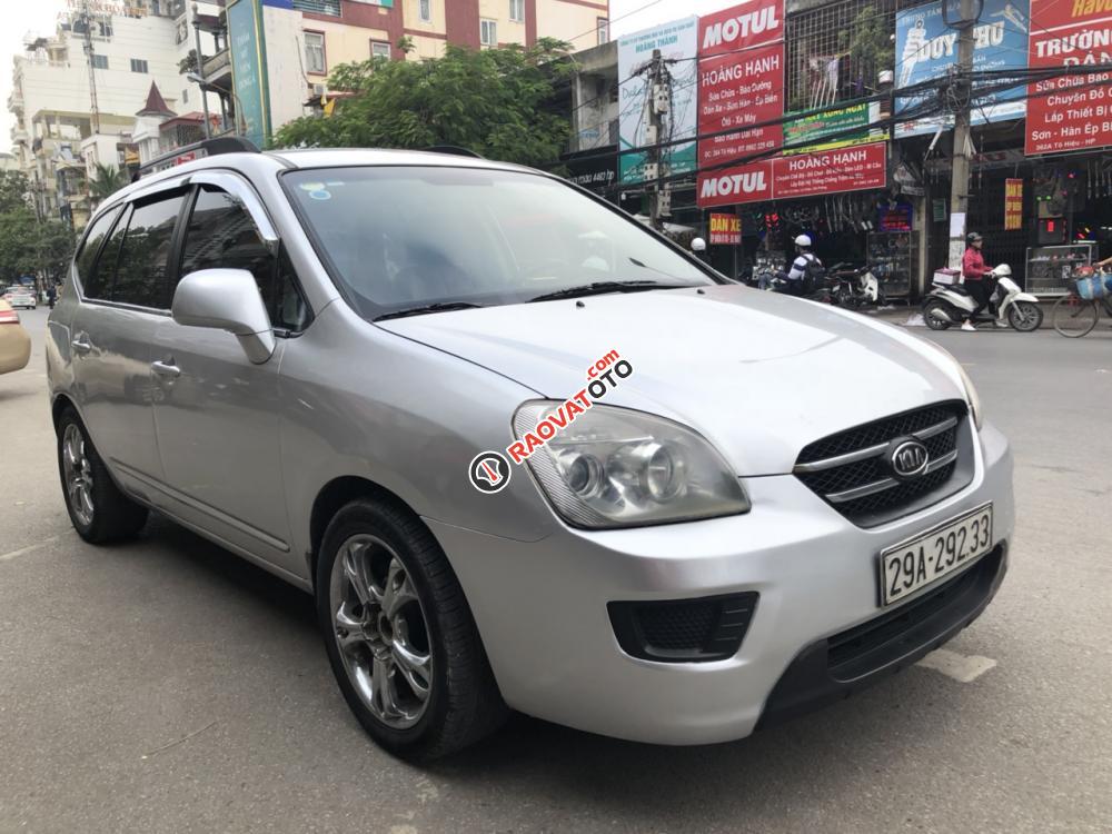 Nhà cần bán Kia Caren 2011, màu bạc-8