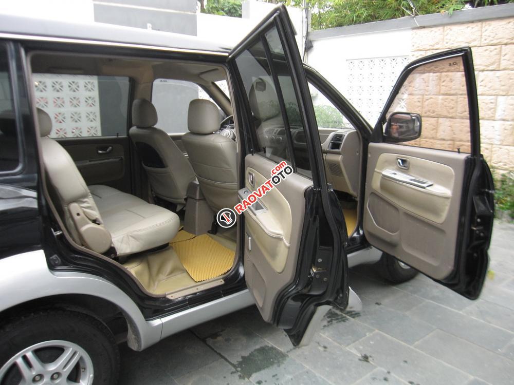 Cần bán xe Mitsubishi Jolie 2.0 MPi 2005, màu đen-8