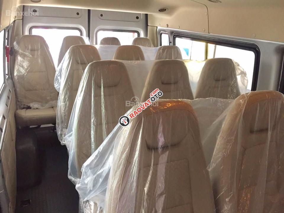 Sài Gòn Ford khuyến mãi 60 triệu xe Transit 16 chỗ, tặng ngay hộp đen, lót sàn-10
