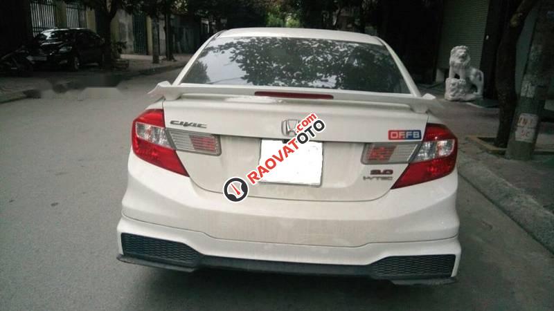 Cần bán gấp Honda Civic 2.0AT đời 2016, màu trắng số tự động, giá chỉ 680 triệu-2