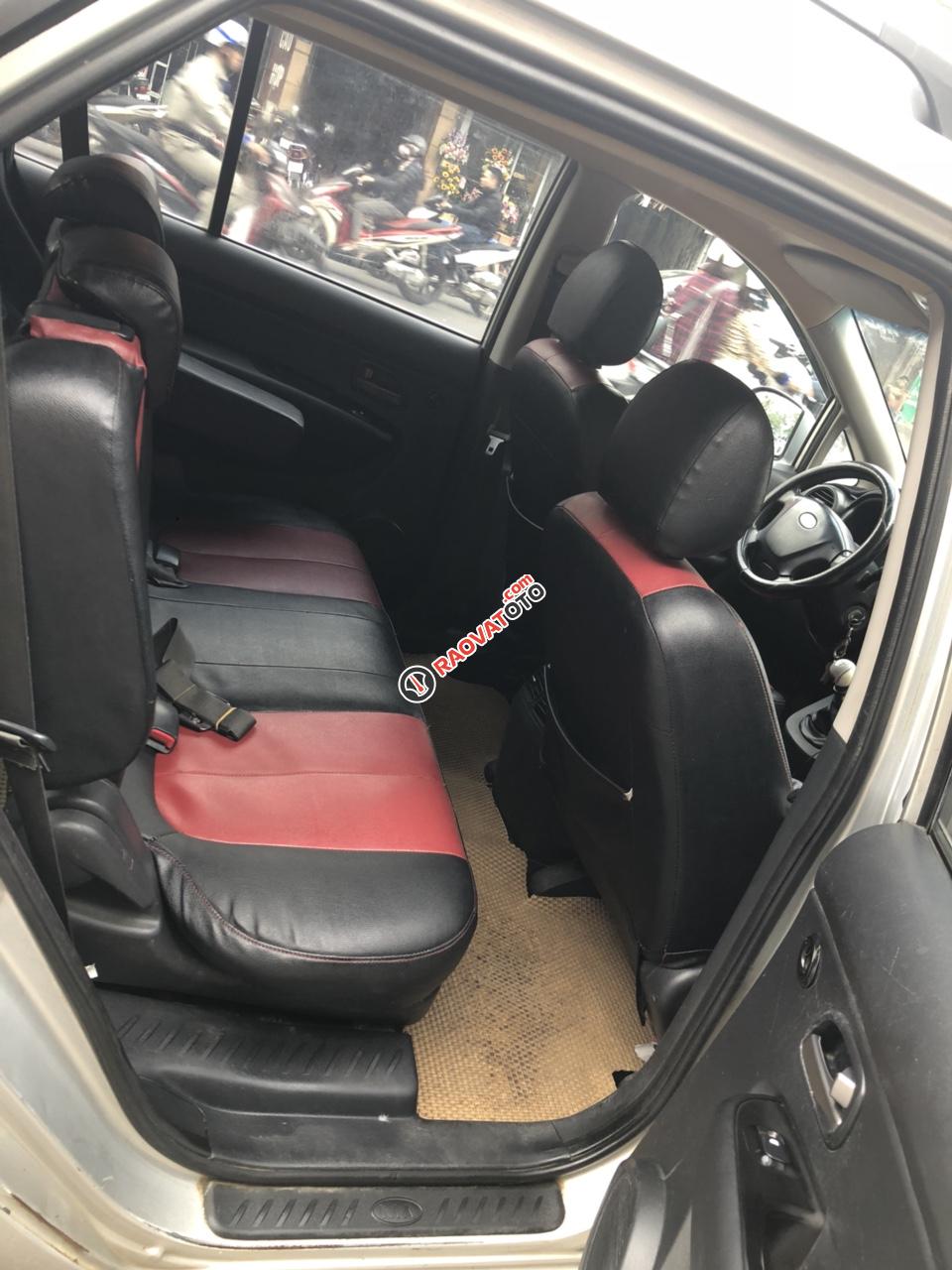 Nhà cần bán Kia Caren 2011, màu bạc-2