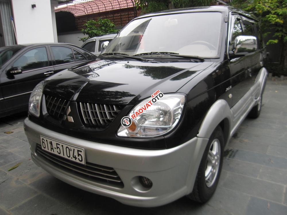 Cần bán xe Mitsubishi Jolie 2.0 MPi 2005, màu đen-1