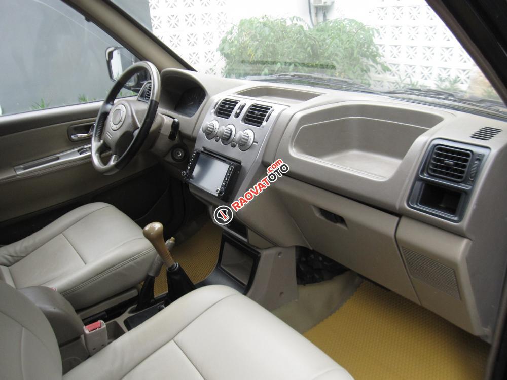 Cần bán xe Mitsubishi Jolie 2.0 MPi 2005, màu đen-9