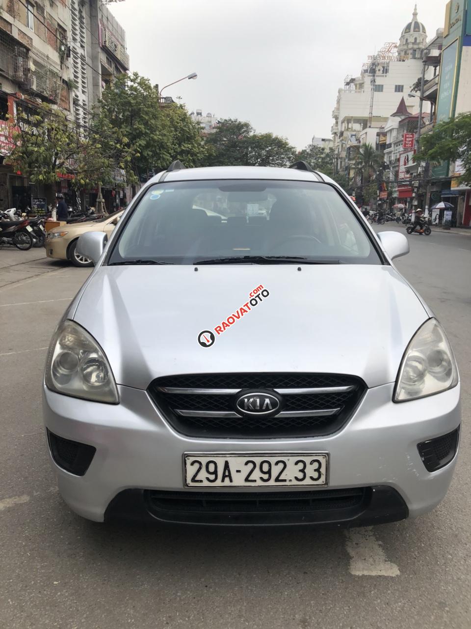 Nhà cần bán Kia Caren 2011, màu bạc-13