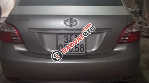 Gia đình bán Toyota Vios MT năm sản xuất 2012, màu bạc-1