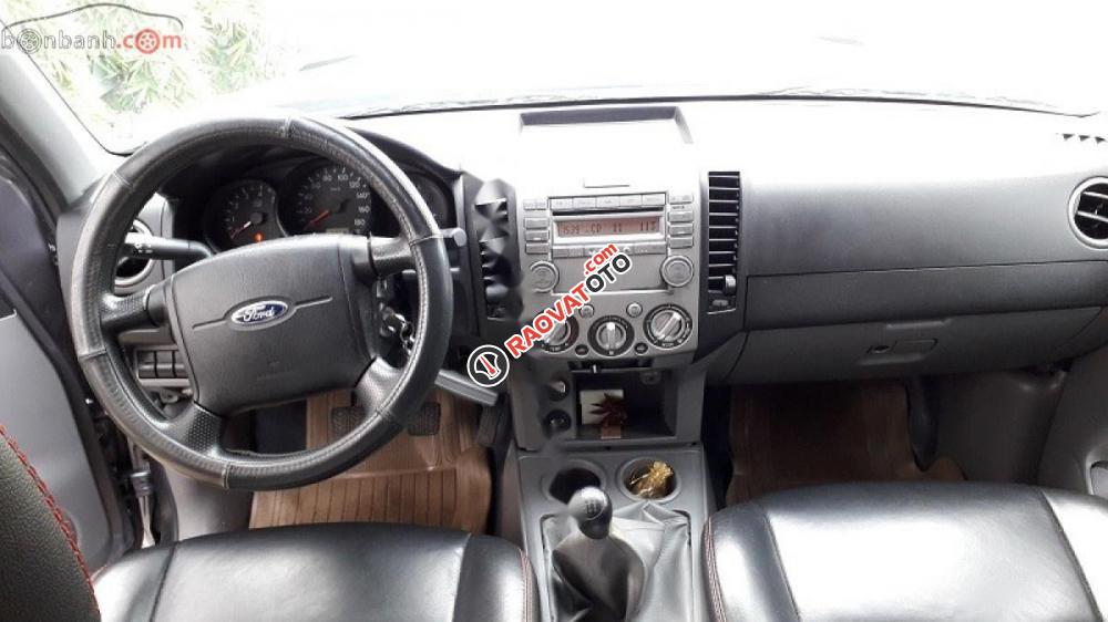 Cần bán gấp Ford Ranger XL đời 2011, màu xám, nhập khẩu nguyên chiếc-4