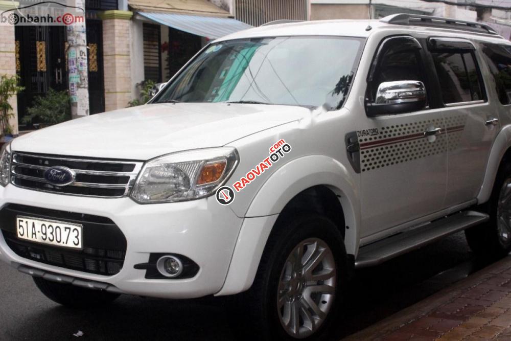 Bán xe Ford Everest AT 2014 màu trắng, xe còn rất mới-3
