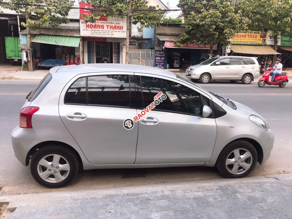 Bán Toyota Yaris AT sản xuất năm 2008, màu bạc, xe nhập-1