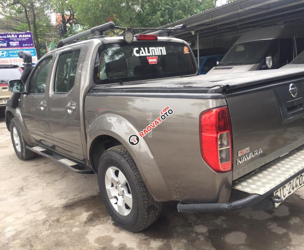 Cần bán Nissan Navara đời 2012 màu xám (ghi), giá tốt-3