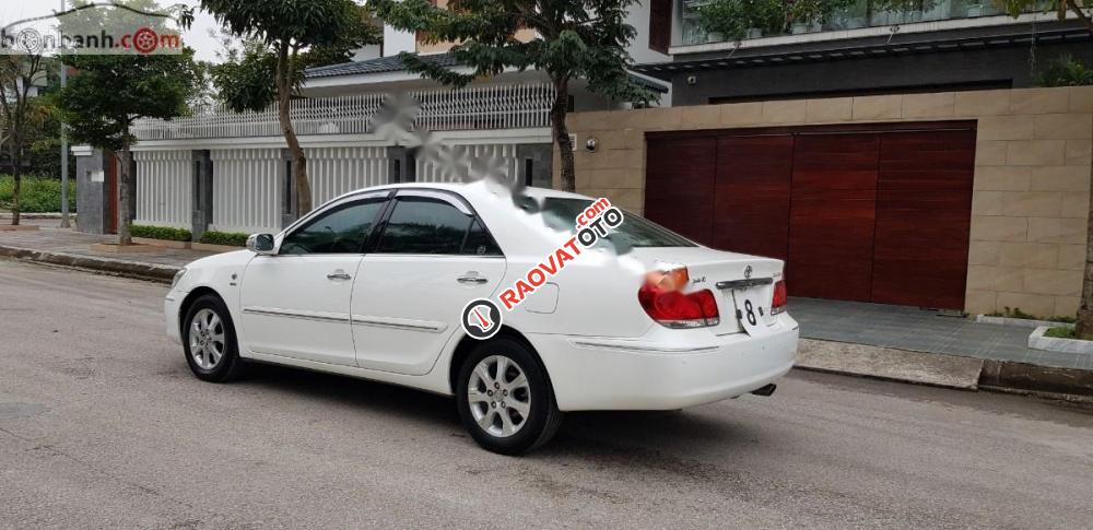 Bán ô tô Toyota Camry 3.0V sản xuất 2005, màu trắng-3
