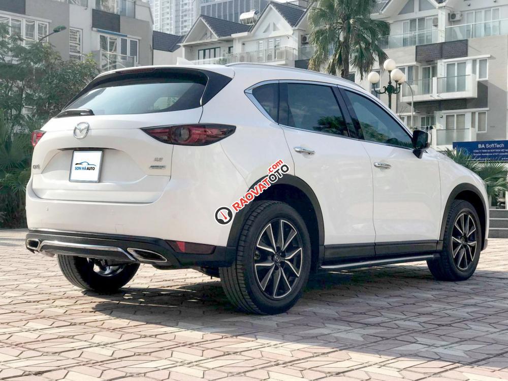Cần bán xe Mazda CX 5 2.0AT 2WD sản xuất năm 2017, màu trắng-9