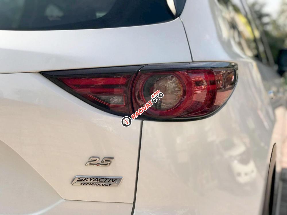 Cần bán xe Mazda CX 5 2.0AT 2WD sản xuất năm 2017, màu trắng-0