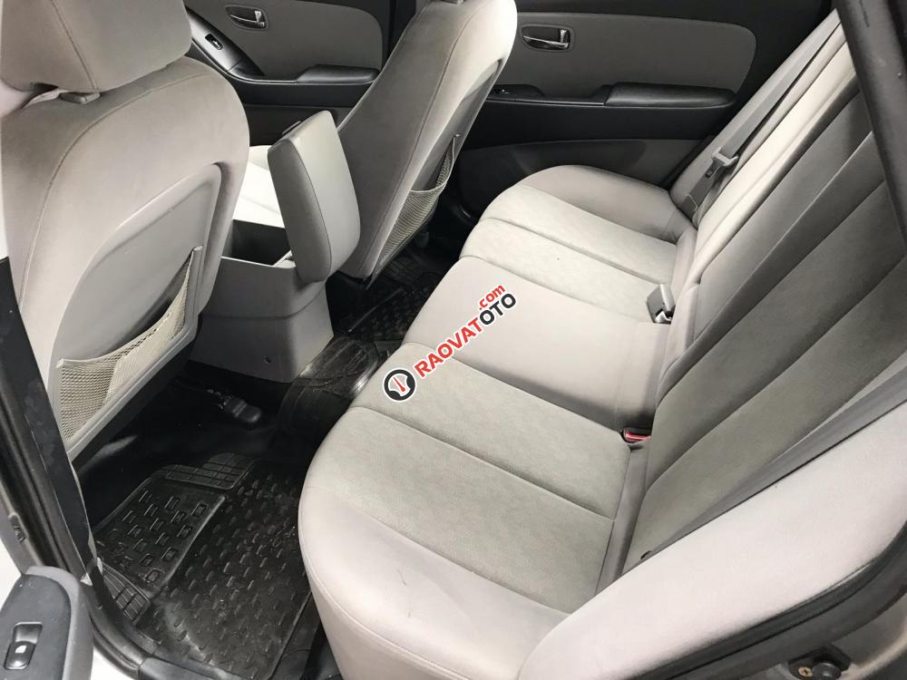 Bán Hyundai Avante 1.6 MT màu xám chuột, số sàn, sản xuất 2011, biển Sài Gòn-5