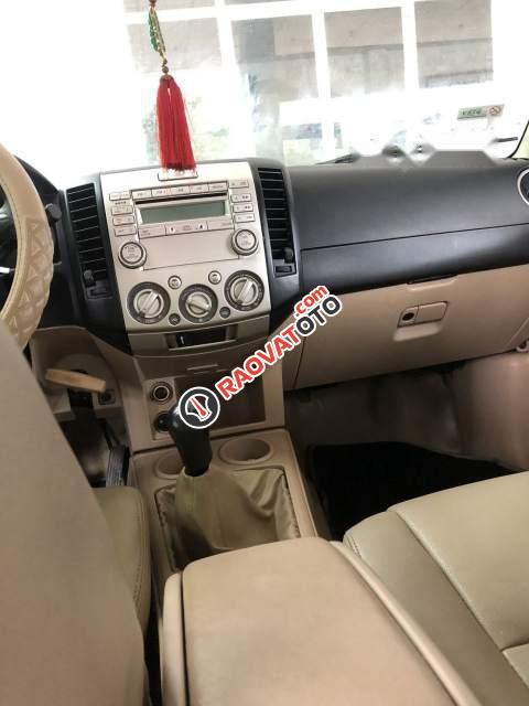 Bán Ford Everest 2.5MT đời 2010 còn mới, giá chỉ 447 triệu-1