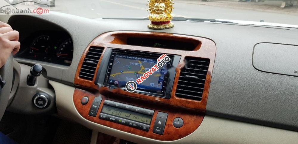 Bán ô tô Toyota Camry 3.0V sản xuất 2005, màu trắng-1