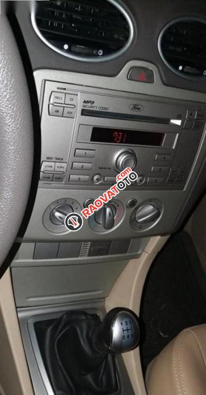 Bán xe Ford Focus 1.8 MT đời 2011, màu bạc số sàn-3
