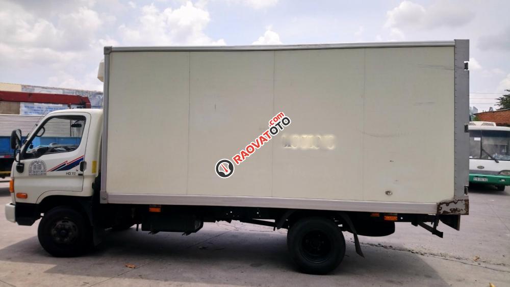 Bán rẻ xe tải đông lạnh Hyundai HD72 đời 2014, màu trắng, nhập khẩu nguyên chiếc, giá 580tr-1