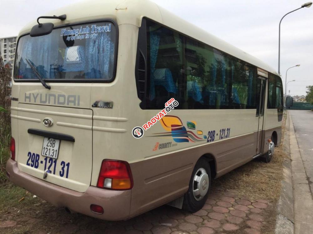 Cần bán xe Hyundai County Limousine năm 2015, màu kem (be) -3