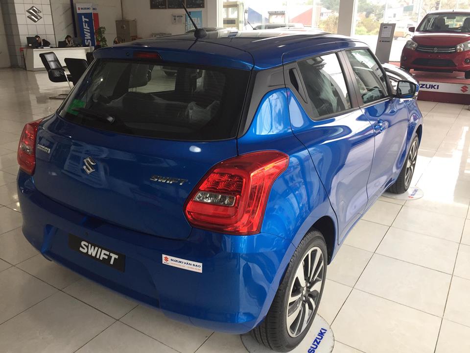 Bán xe Suzuki Swift GLX đời 2018, màu xanh lam, Nhập khẩu Thái Lan, giá 549tr-4