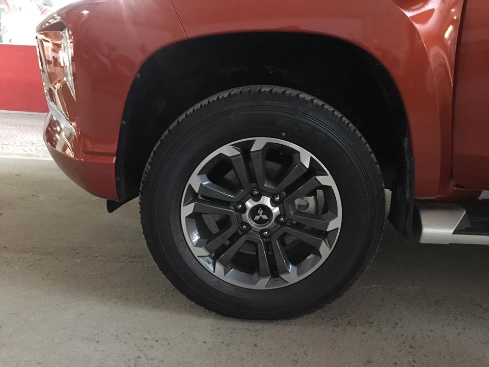 Lốp xe Mitsubishi Triton 2019 