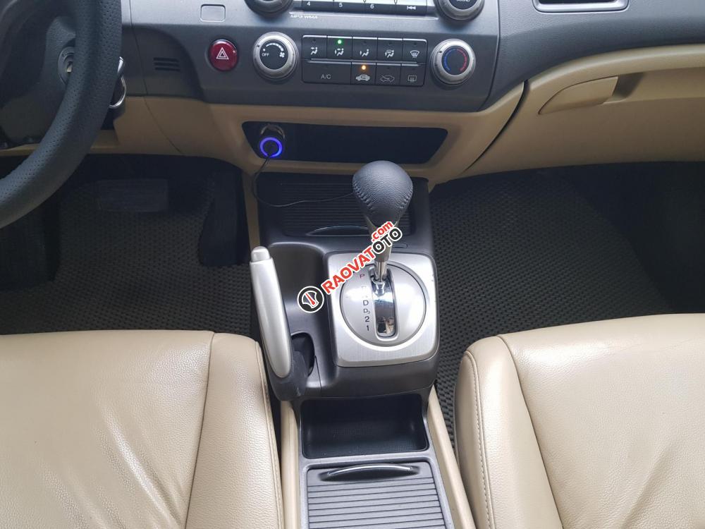 Bán xe Honda Civic 1.8 đời 2009, màu đen-4