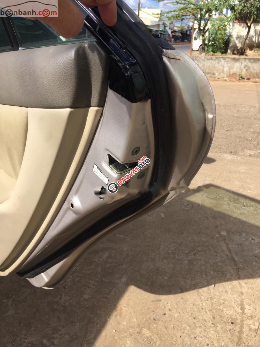 Chính chủ bán Toyota Camry 3.0V đời 2002, màu bạc-4