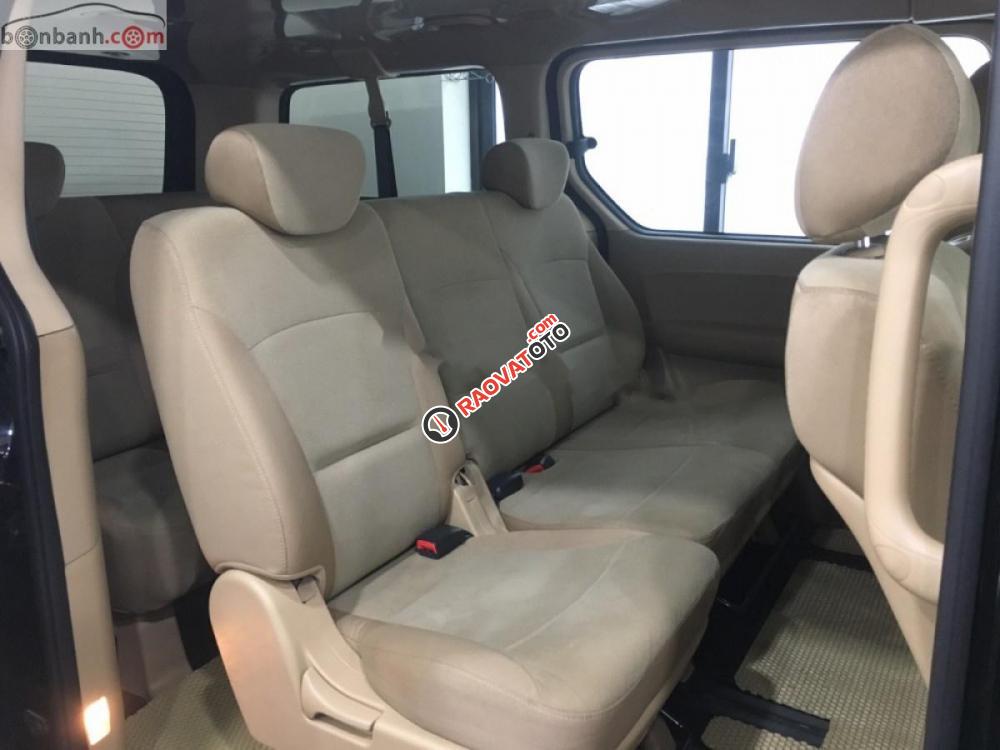 Car Center bán Hyundai Starex 2.5 MT sản xuất 2016, màu đen, nhập khẩu-1