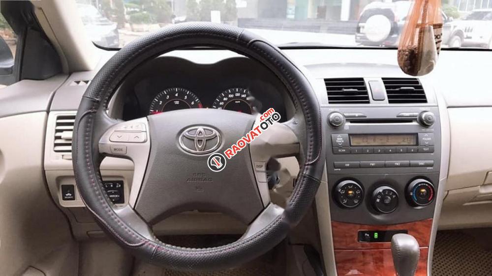 Cần bán lại xe Toyota Corolla altis 1.8G AT đời 2010, màu đen số tự động-4