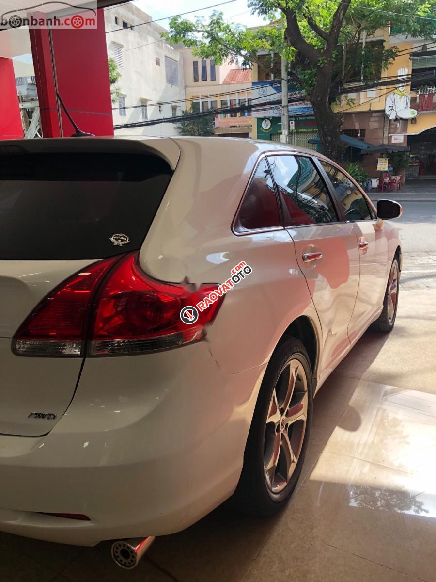 Bán Toyota Venza 3.5 AWD đời 2010, màu trắng, nhập khẩu nguyên chiếc giá cạnh tranh-0